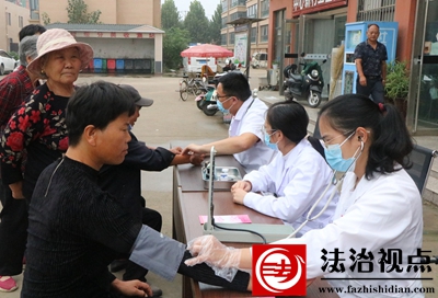 镇卫生院到中心中秋义诊 116.JPG
