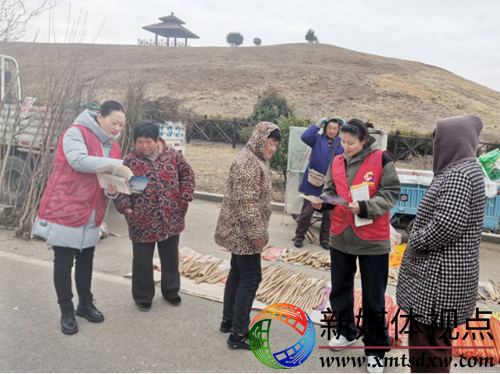 金乡县鱼山街道:法治锦囊装满“菜篮子” 鱼山集市变身妇女维权大课堂171.png